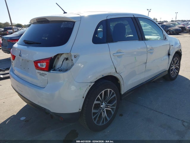 2016 MITSUBISHI OUTLANDER SPORT JA4AP3AUXGZ035051 Photo 3