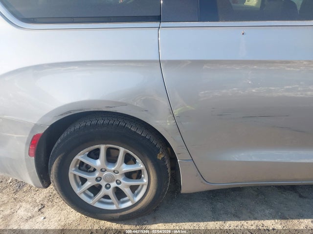 Продаж на аукціоні авто 2020 Chrysler Voyager Lxi, vin: 2C4RC1DG8LR262449, номер лоту: 44315348