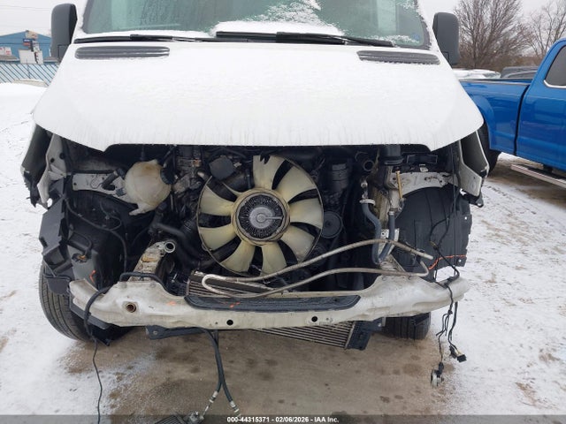 Продажа на аукционе авто 2019 Mercedes-benz Sprinter 2500 High Roof V6, vin: WD4FF1CD2KT014681, номер лота: 44315371