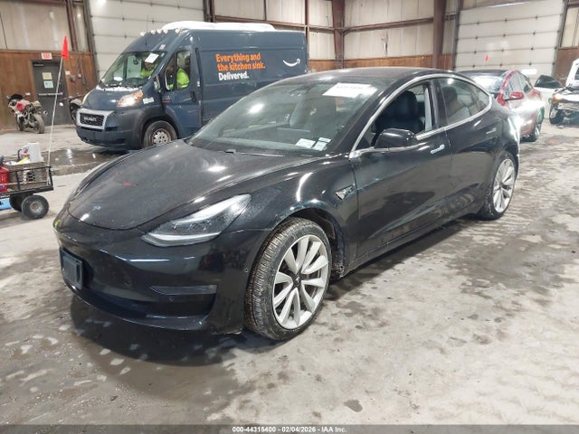 2018 Tesla Model 3 Long Range/performance მანქანა იყიდება აუქციონზე, vin: 5YJ3E1EB4JF110048, აუქციონის ნომერი: 44315400