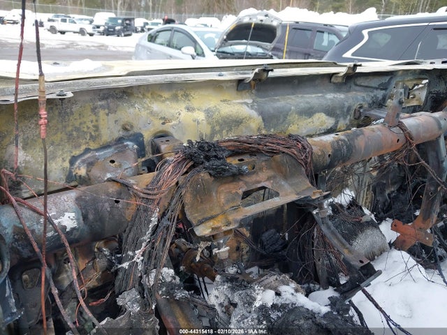 1GC2YNE76RF106869 Chevrolet Silverado 2500hd 4wd Standard Bed Lt