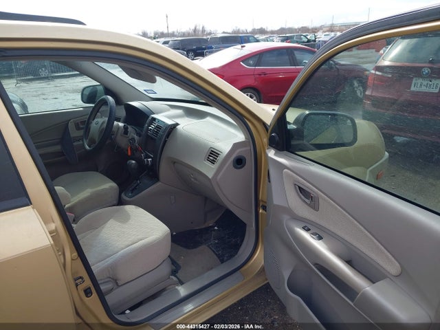 2005 HYUNDAI TUCSON KM8JM12B95U075028 Photo 4