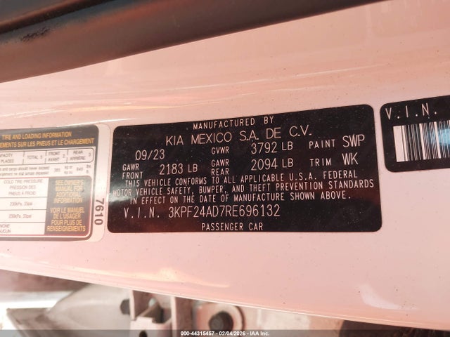 3KPF24AD7RE696132 KIA Forte Lxs