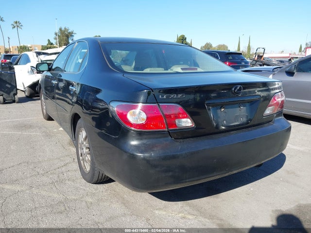 2004 LEXUS ES 330 JTHBA30G945044977 Photo 2