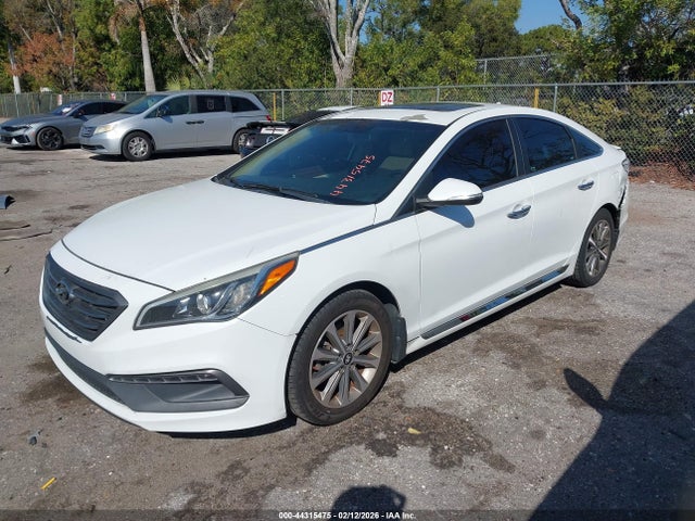 Aukcja sprzedaży 2016 Hyundai Sonata Limited, vin: 5NPE34AF5GH381641, numer aukcji: 44315475
