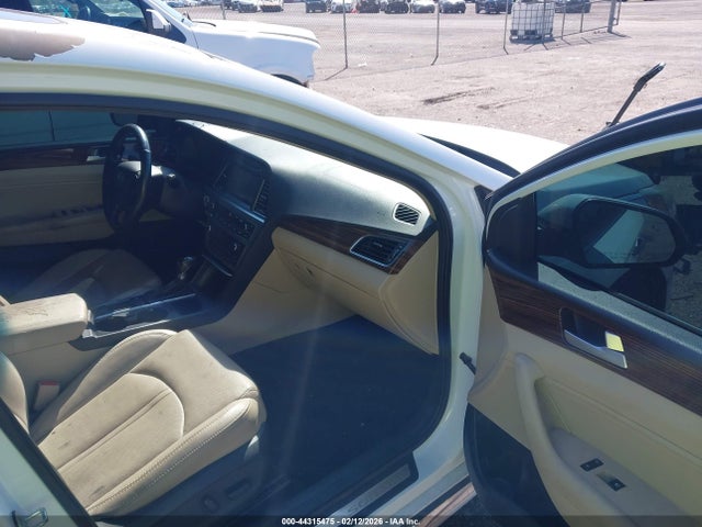 Aukcja sprzedaży 2016 Hyundai Sonata Limited, vin: 5NPE34AF5GH381641, numer aukcji: 44315475