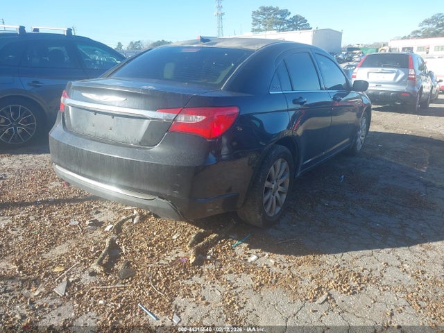 2013 CHRYSLER 200 1C3CCBBB9DN515932 Photo 3