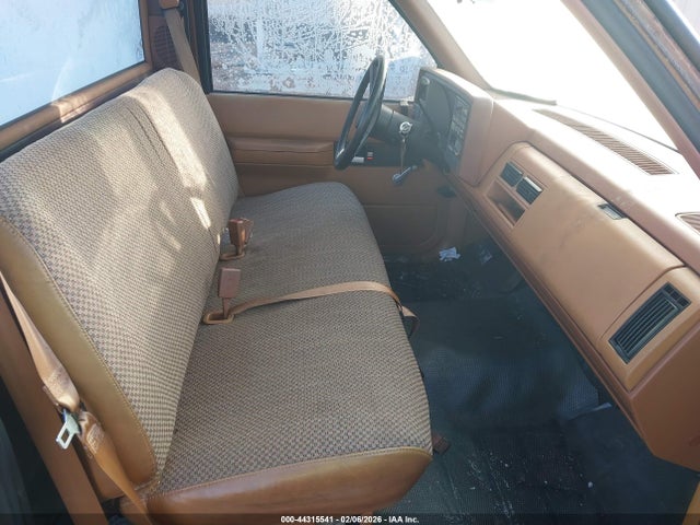 1990 CHEVROLET GMT-400 1GCDC14K2LE112753 Photo 4