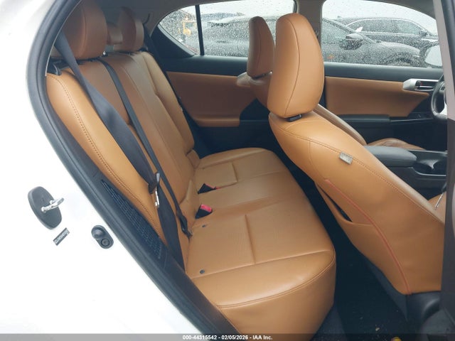 Продаж на аукціоні авто 2011 Lexus Ct 200h Premium, vin: JTHKD5BH4B2043842, номер лоту: 44315542