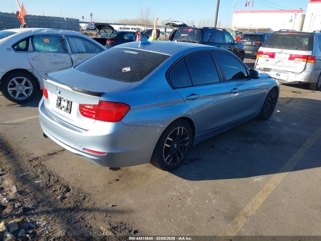 2013 BMW 320I WBA3C3C59DF982866 Photo 3