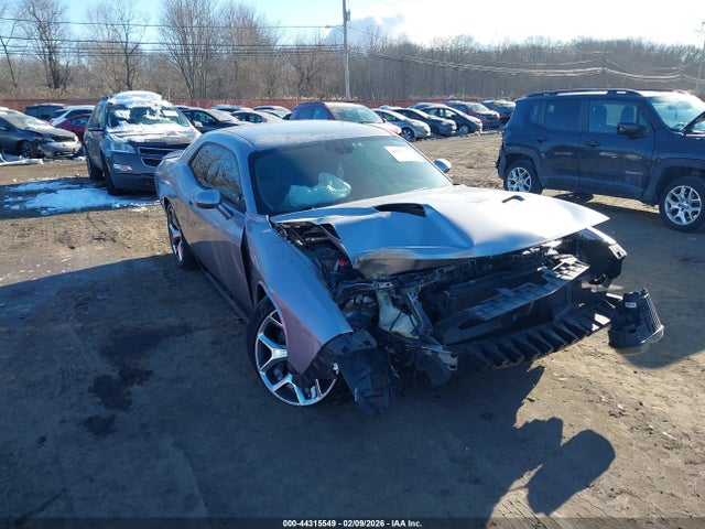 Продажа на аукционе авто 2015 Dodge Challenger R/t Plus, vin: 2C3CDZBT1FH744342, номер лота: 44315549