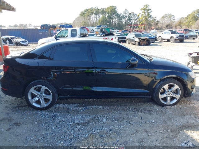 Продажа на аукционе авто 2017 Audi A3 2.0t Premium, vin: WAUAUGFF3H1041397, номер лота: 44315586