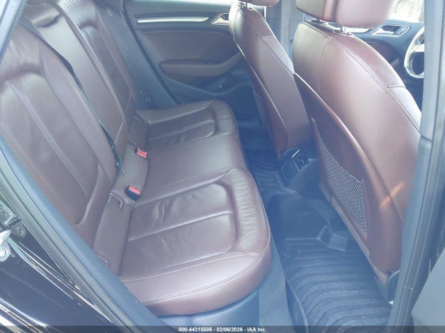 2017 AUDI A3 WAUAUGFF3H1041397 Photo 7