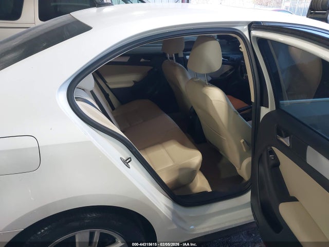 Aukcja sprzedaży 2013 Volkswagen Jetta Hybrid Sel, vin: 3VW637AJ9DM284195, numer aukcji: 44315615