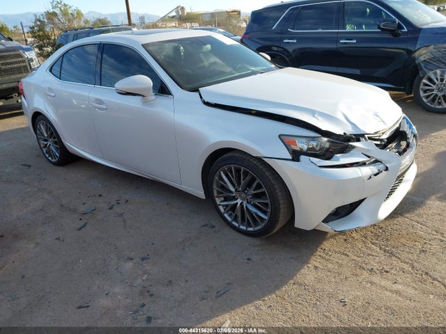 2016 LEXUS IS 200T JTHBA1D2XG5009209