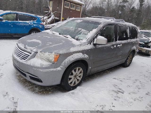 2014 Chrysler Town & Country Touring მანქანა იყიდება აუქციონზე, vin: 2C4RC1BG1ER446332, აუქციონის ნომერი: 44315624