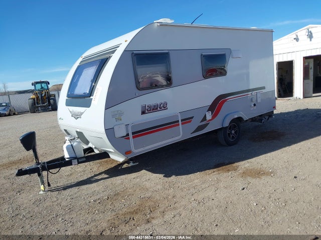 56YTT1416JL322803 Lance 1475
