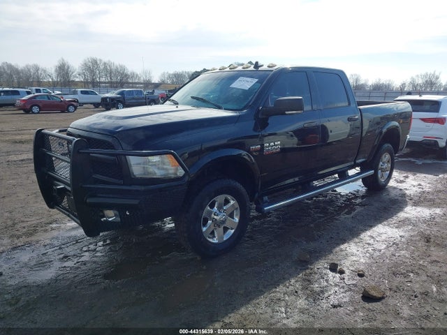 2015 RAM 2500 3C6UR5DJ3FG510491 Photo 1