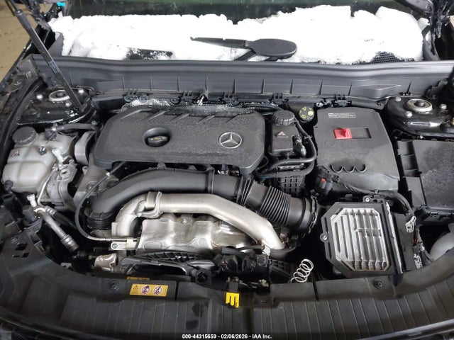 W1N4M4HB7TW443047 Mercedes-Benz Glb 250 4matic