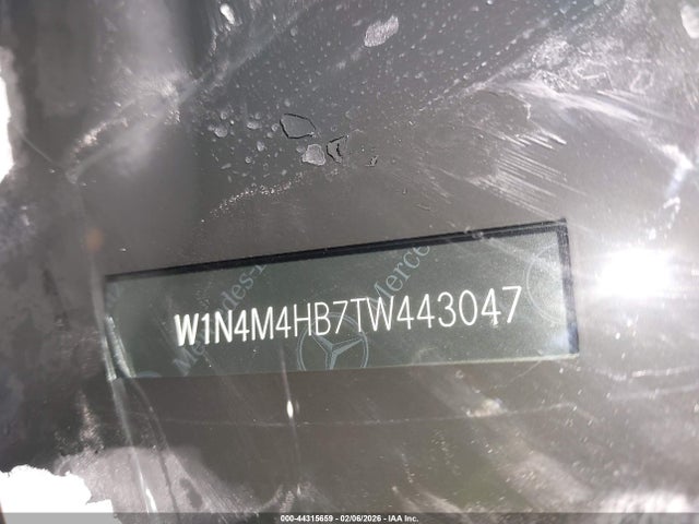 W1N4M4HB7TW443047 Mercedes-Benz Glb 250 4matic