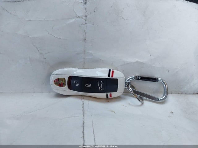 2018 PORSCHE MACAN WP1AG2A53JLB65075 Photo 10