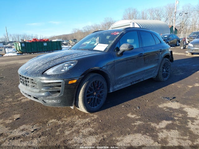 2018 PORSCHE MACAN WP1AG2A53JLB65075 Photo 1