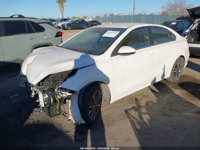 44315708 :رقم المزاد ، 3KPF24AD4RE732309 vin ، 2024 Kia Forte Lxs مزاد بيع
