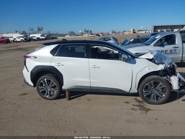 JTMABABA2PA004355 Toyota Bz4x Limited
