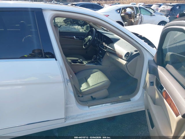 Aukcja sprzedaży 2014 Mercedes-benz C 300 Luxury 4matic/sport 4matic, vin: WDDGF8AB6EG192086, numer aukcji: 44315712