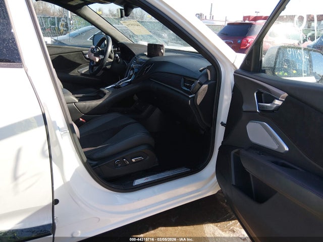 2022 ACURA RDX 5J8TC2H68NL015572 Photo 4