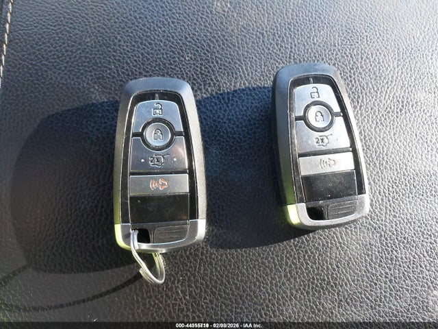 1FMJU1GTXKEA40361 Ford Expedition Xl