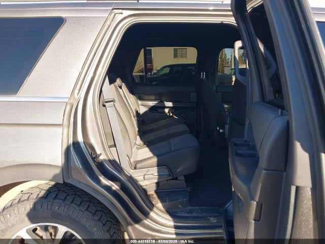 1FMJU1GTXKEA40361 Ford Expedition Xl