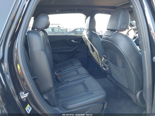 2019 AUDI Q7 WA1LAAF78KD013573 Photo 7
