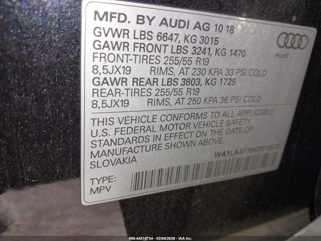 2019 AUDI Q7 WA1LAAF78KD013573 Photo 8