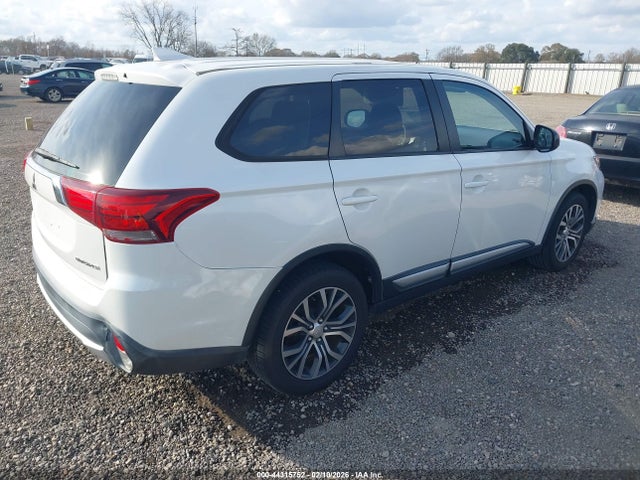 2018 MITSUBISHI OUTLANDER JA4AD2A36JZ010004 Photo 3