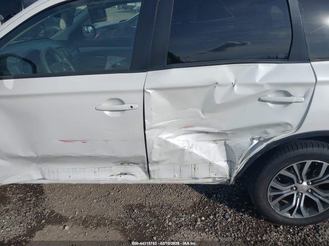 2018 MITSUBISHI OUTLANDER JA4AD2A36JZ010004 Photo 5