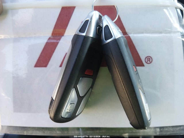 2017 AUDI A4 WAUENAF46HN002225 Photo 10