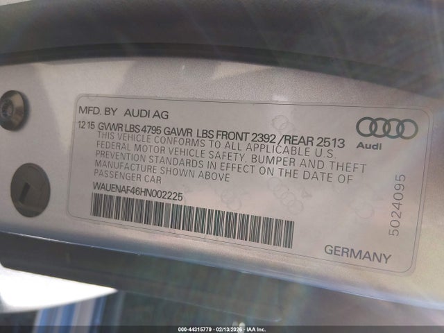 2017 AUDI A4 WAUENAF46HN002225 Photo 8
