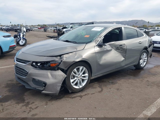 1G1ZD5ST9JF248240 Chevrolet MALIBU LT