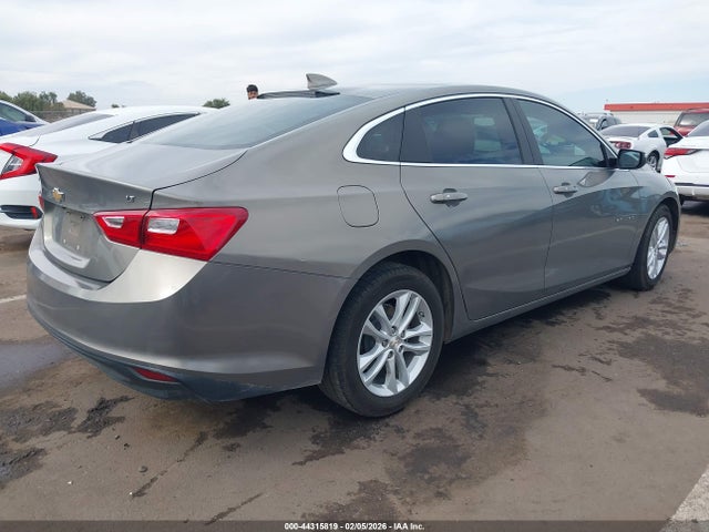 1G1ZD5ST9JF248240 Chevrolet MALIBU LT