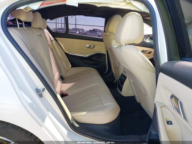 Продажа на аукционе авто 2022 Bmw 330i, vin: 3MW5R1J05N8C33706, номер лота: 44315822