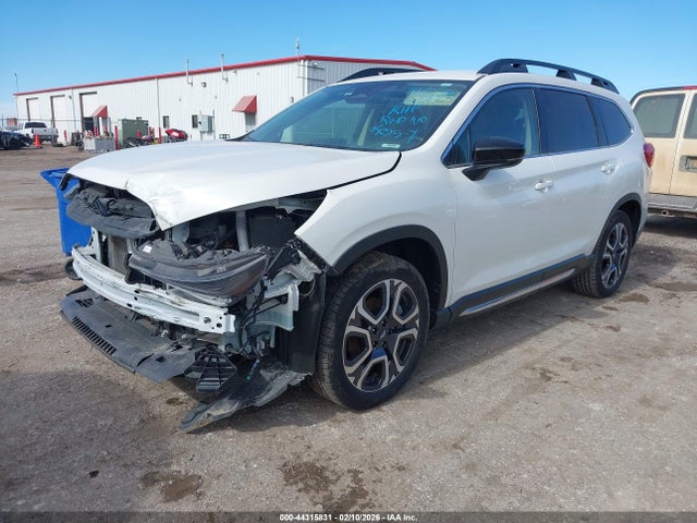 4S4WMASD6R3427033 Subaru Ascent Limited 7-passenger