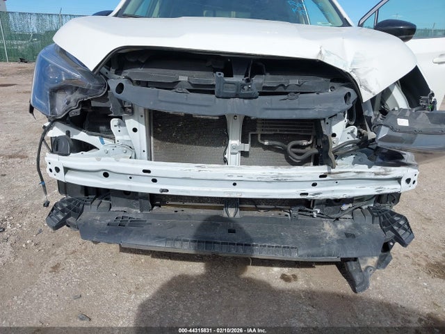 4S4WMASD6R3427033 Subaru Ascent Limited 7-passenger