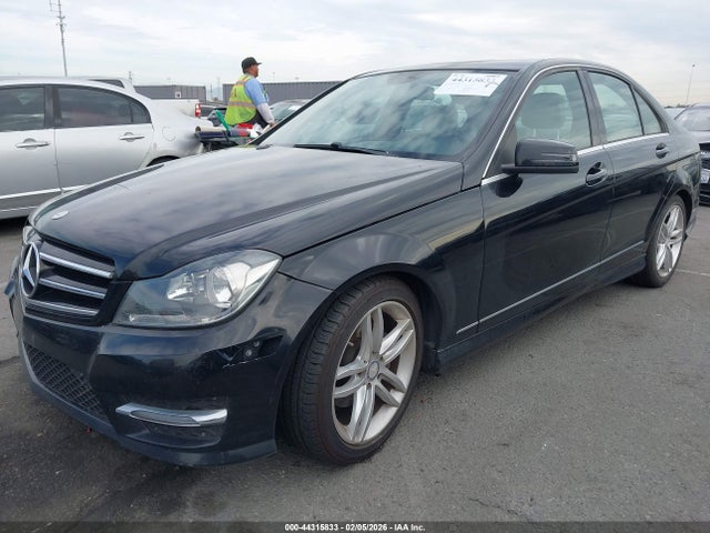 WDDGF4HB3EA933716 Mercedes-Benz C 250 Sport