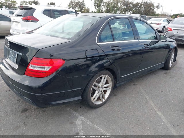 WDDGF4HB3EA933716 Mercedes-Benz C 250 Sport