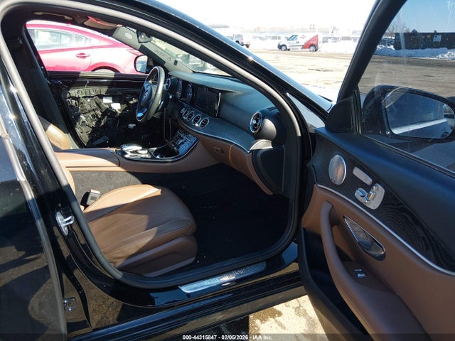Aukcja sprzedaży 2017 Mercedes-benz E 300 4matic, vin: WDDZF4KB6HA135541, numer aukcji: 44315847