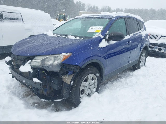 Toyota RAV4 LE 2015 2T3BFREV5FW248782 Image 2
