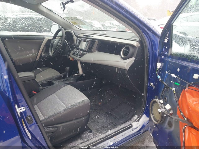 Toyota RAV4 LE 2015 2T3BFREV5FW248782 Image 5