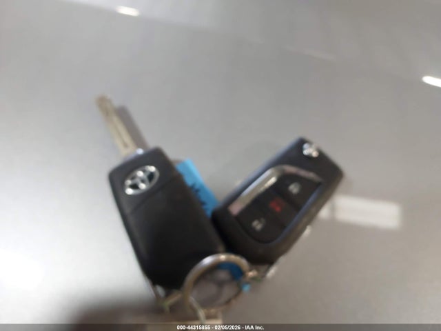 44315855 :رقم المزاد ، JTMF1RFV1MD078669 vin ، 2021 Toyota Rav4 Le مزاد بيع