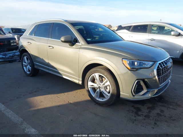 2022 AUDI Q3 WA1DECF33N1088155